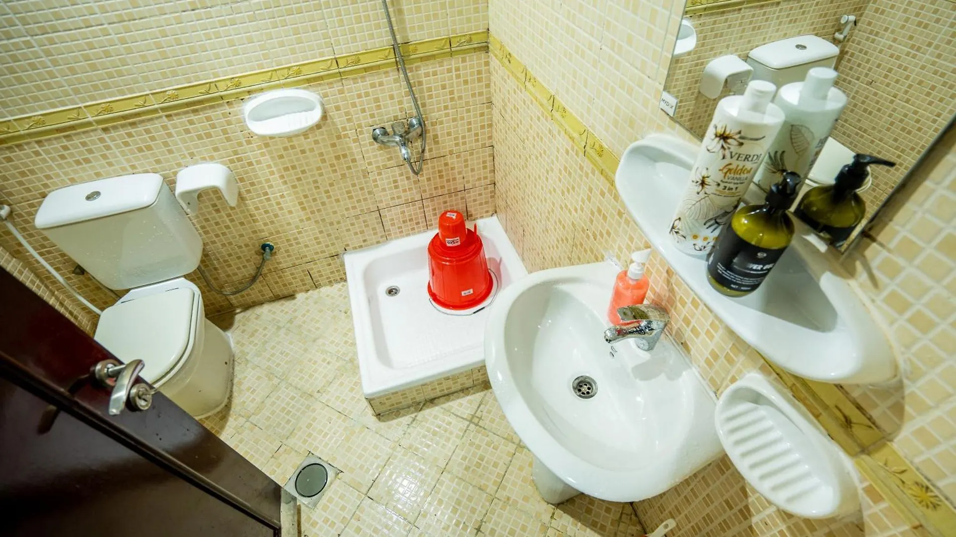 Nest Room For Solo Or Couple 아부다비 0*,
